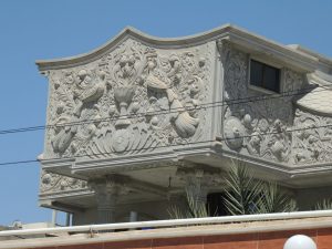 اجرای نمای رومی ساختمان سیمانی سنگی 